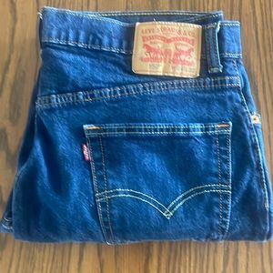 Levi Original Riveted 550 W34 L32 like new one small scratch